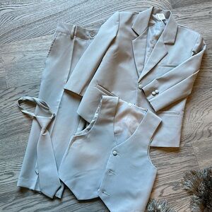 Grey 3 piece suit with tie